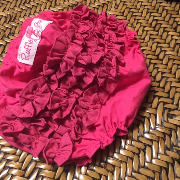 Ruffle Butts - Picture 2 of 3